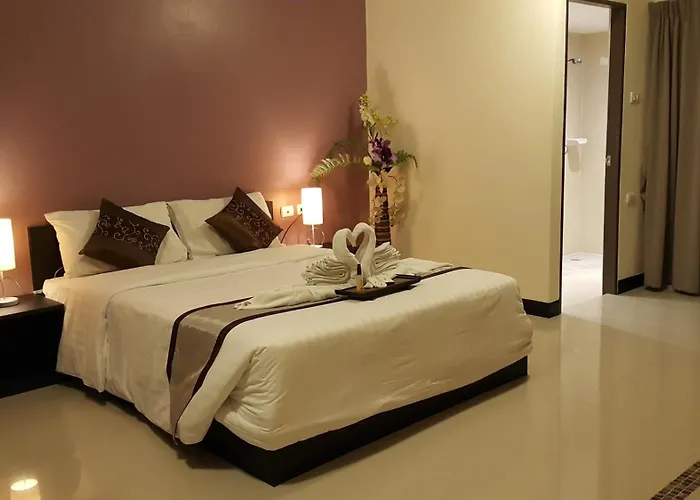 Leelawadee Modern Huaykwang - ลีลาวดี ห้วยขวาง Hotel Bangkok