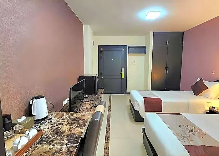 Leelawadee Modern Huaykwang - ลีลาวดี ห้วยขวาง 3*