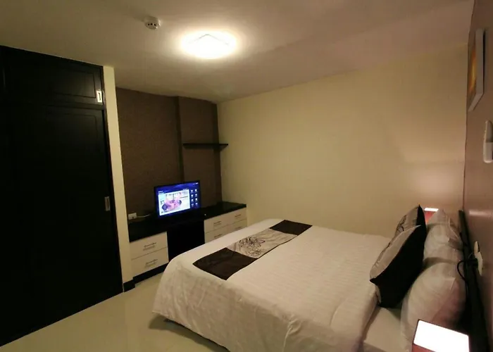 Leelawadee Modern Huaykwang - ลีลาวดี ห้วยขวาง Bangkok