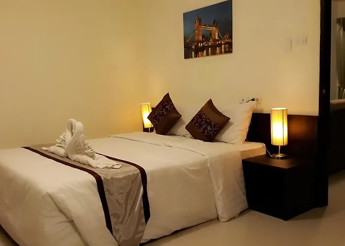 Leelawadee Modern Huaykwang - ลีลาวดี ห้วยขวาง Hotel