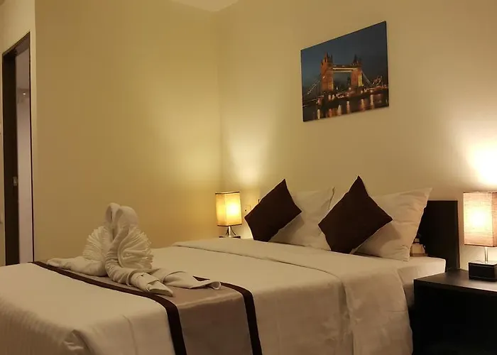 Leelawadee Modern Huaykwang - ลีลาวดี ห้วยขวาง Hotel 3*